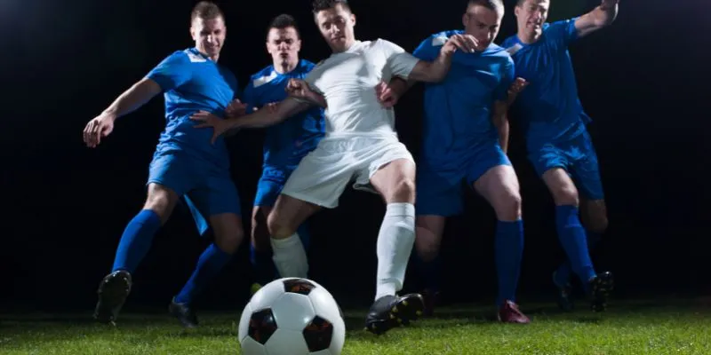 Ảnh hưởng của lịch sử đối đầu trận đấu trong bóng đá