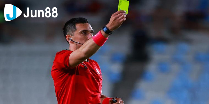 Các đánh giá của cược thủ khi chơi kèo thẻ vàng